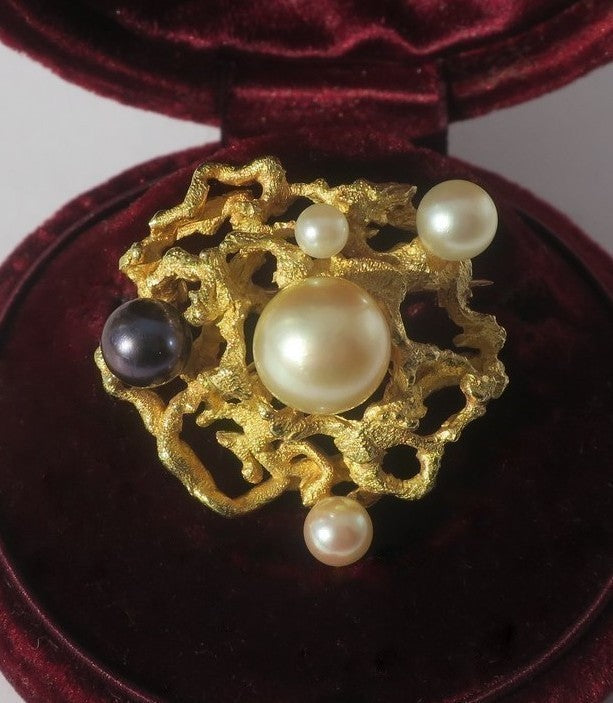 Gold and Pearl Brooch Pin