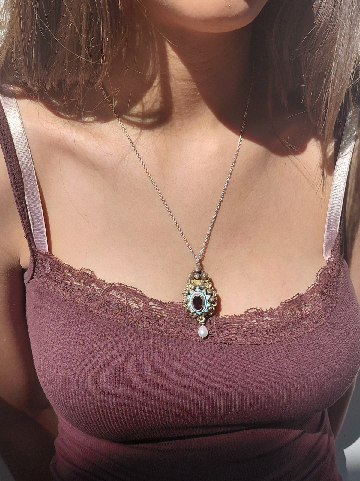 Necklace with a pendant made of silver, Vermeil, Enamel, Garnet, and Pearl