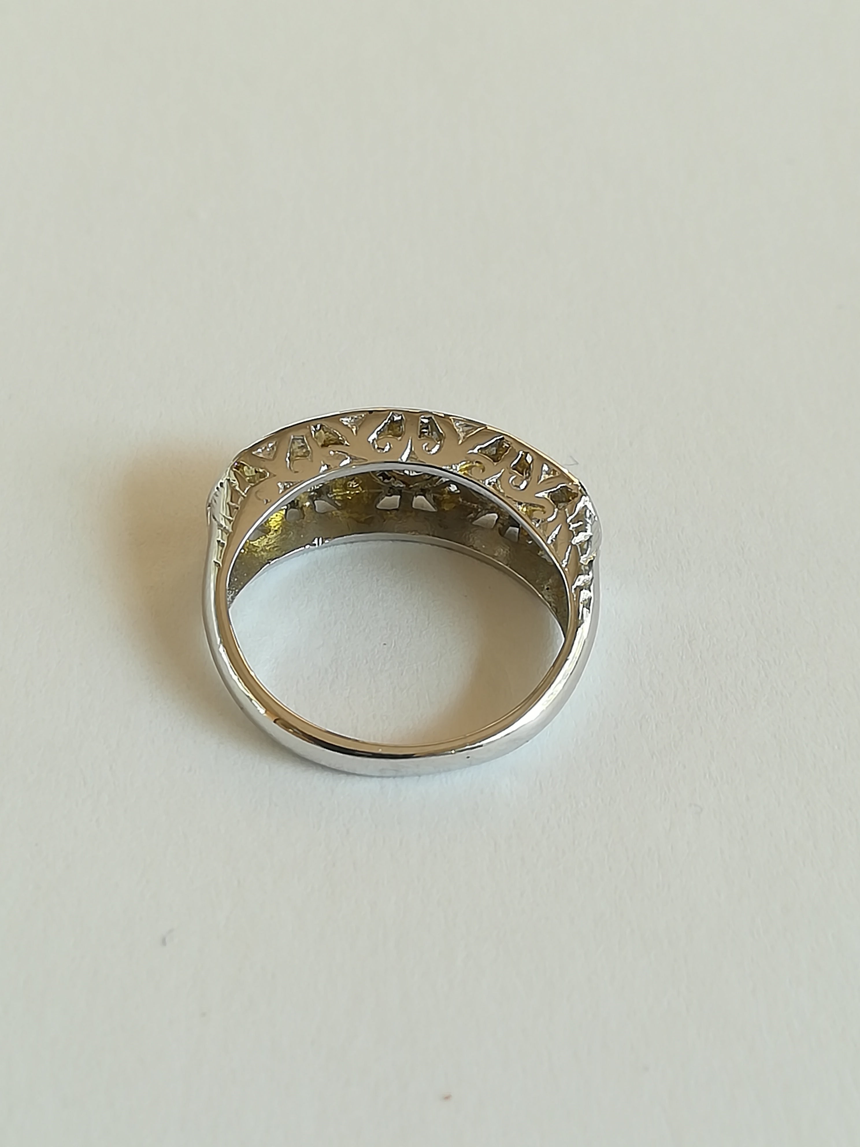 Ring Old Garter in white gold and diamonds