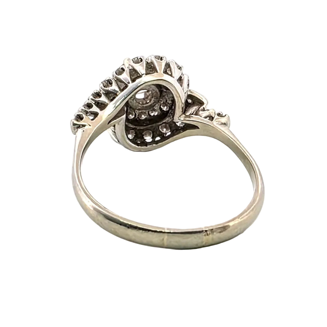 Bague en or blanc et diamants