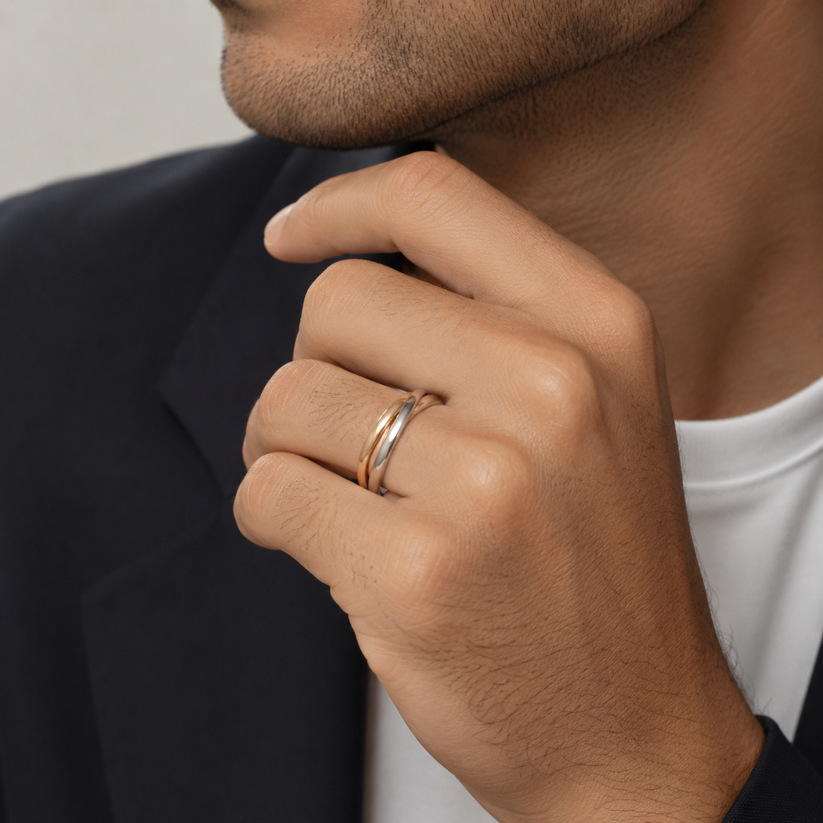 Bague Alliance en or blanc, or jaune et or rose
