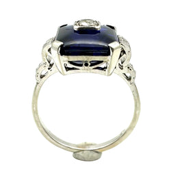 Cocktail Ring in White gold, Sapphire and Diamonds