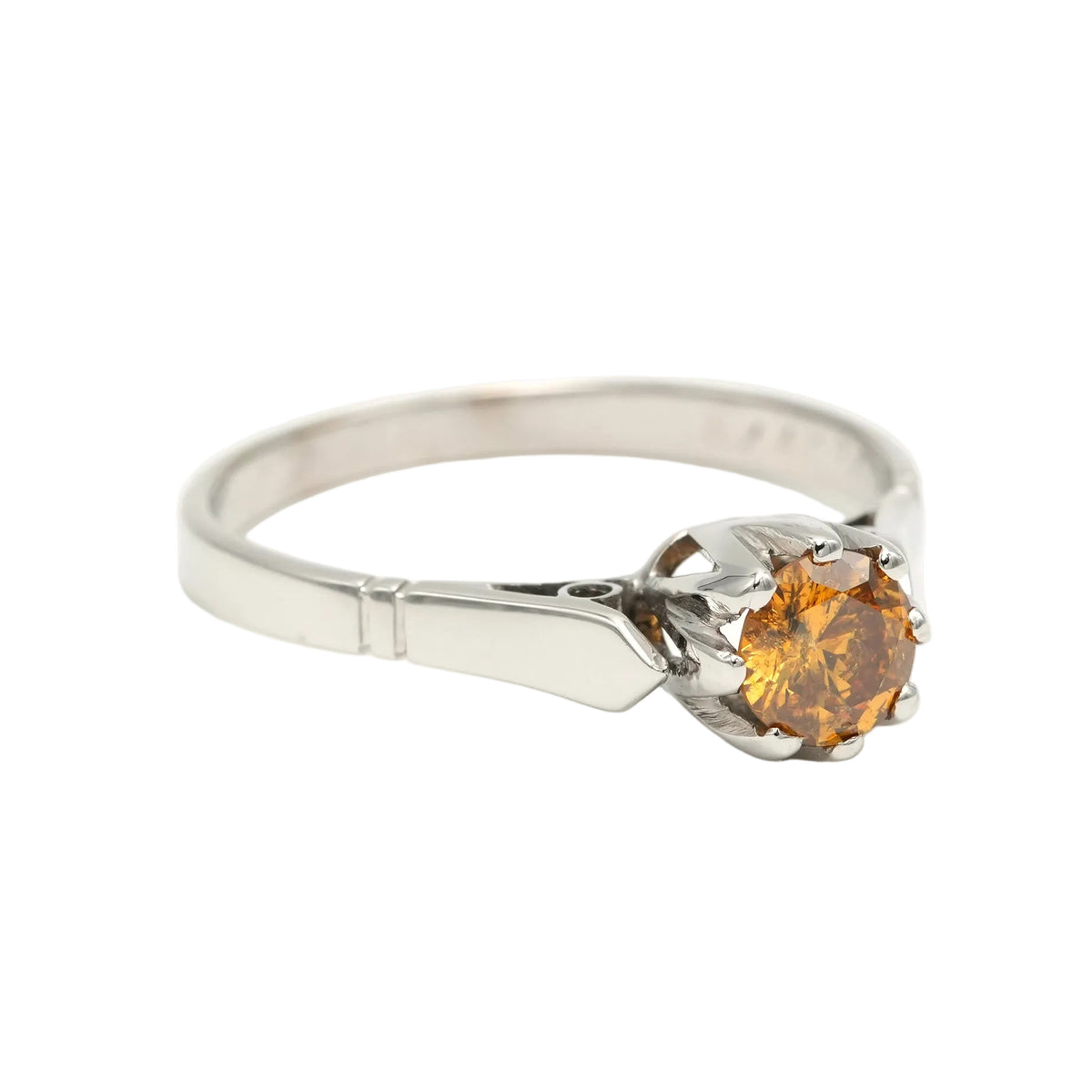 White Gold Solitaire Ring with Diamond