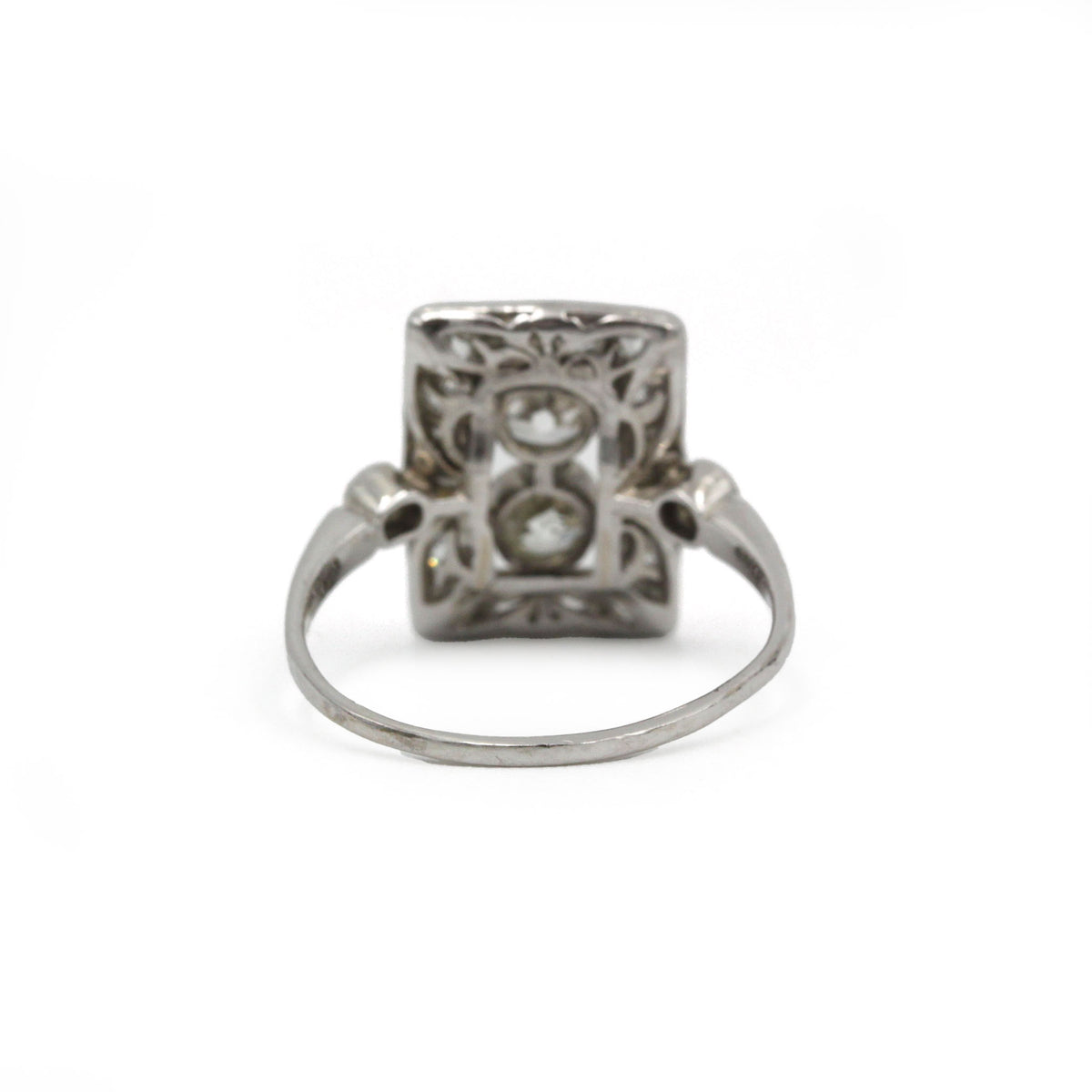 Bague Entourage en or blanc et diamants