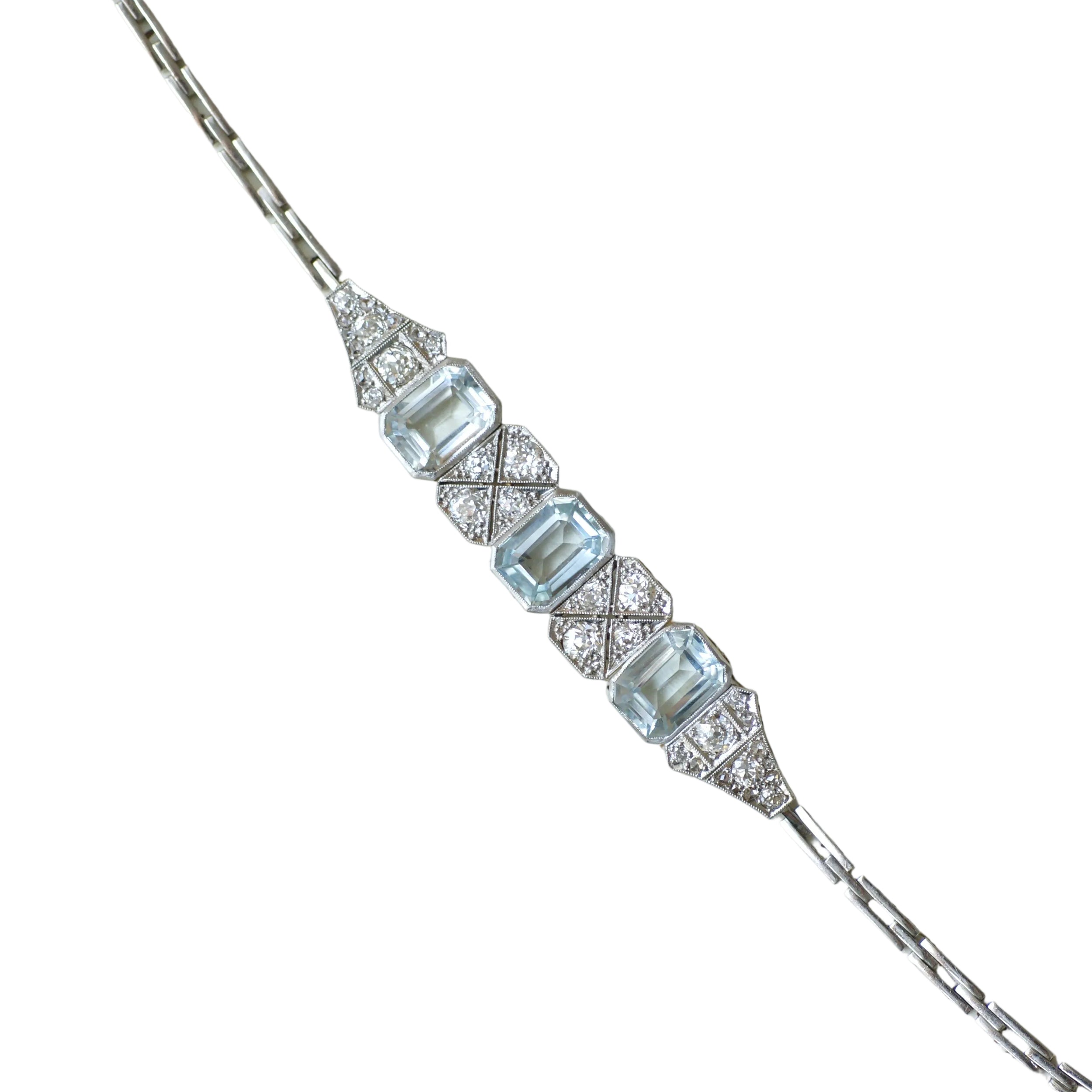 Bracelet en or blanc, aigues-marines et diamants