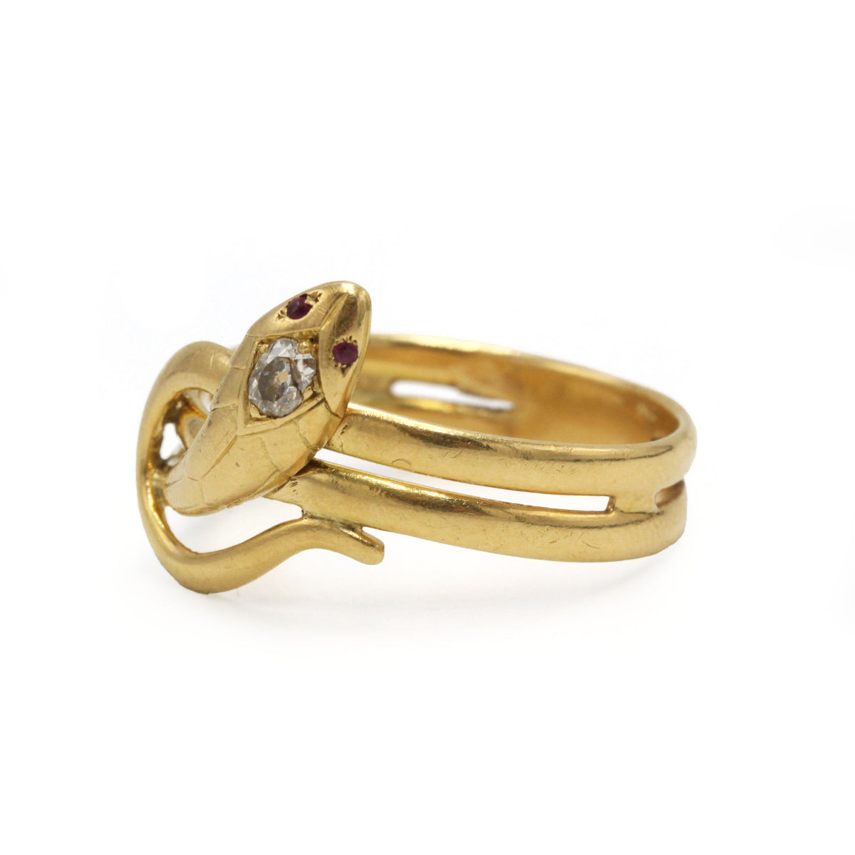 Bague en or jaune et diamant