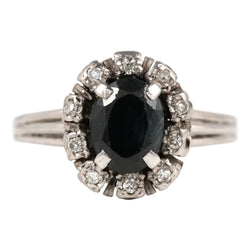 Bague Entourage en or blanc, saphir et diamants