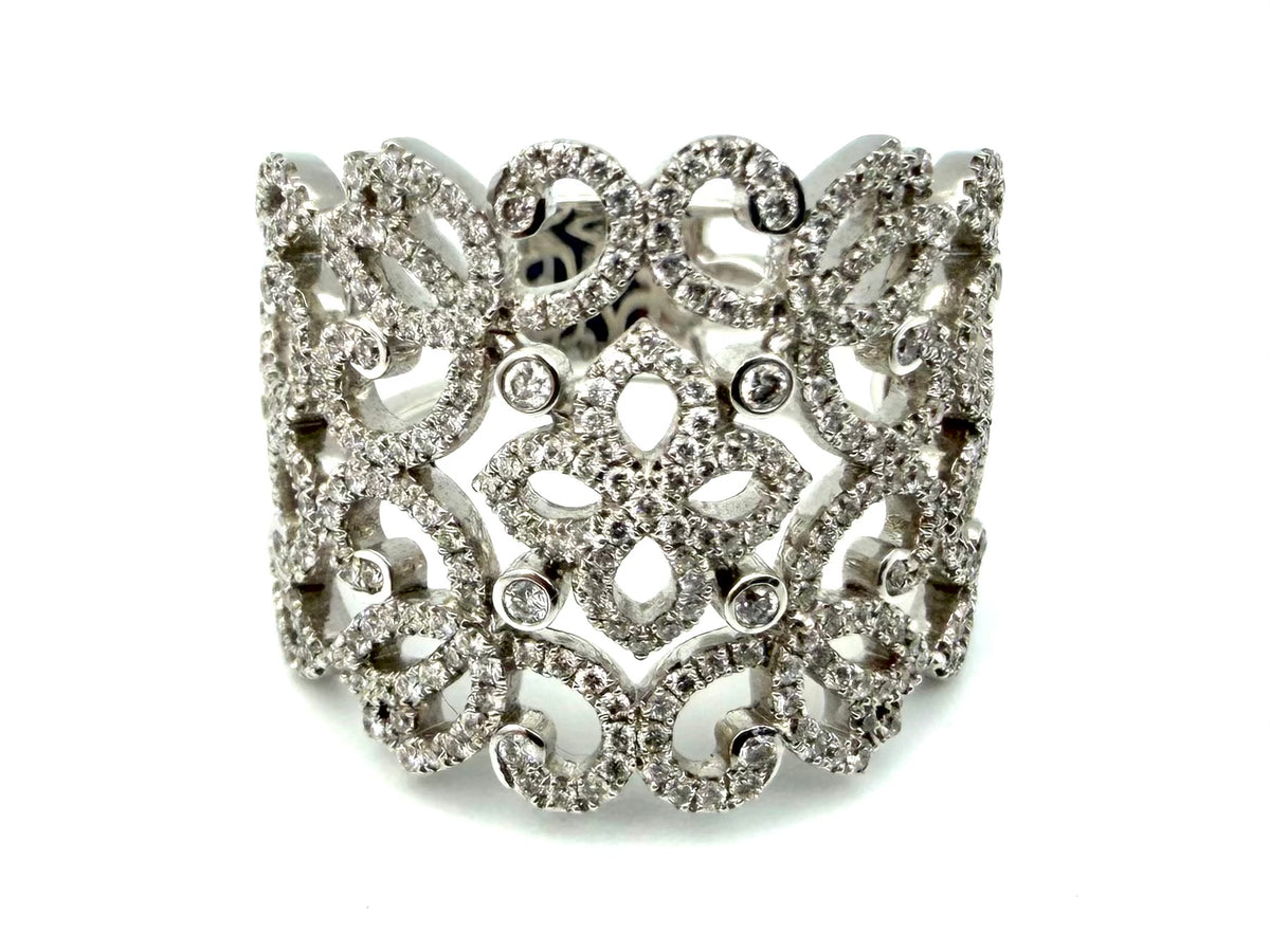 MESSIKA. "Eden" Collection, 18K white gold ring with diamonds