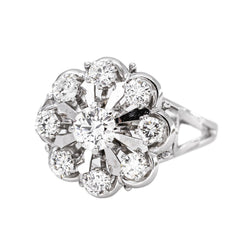 White Gold Daisy Ring with Diamond