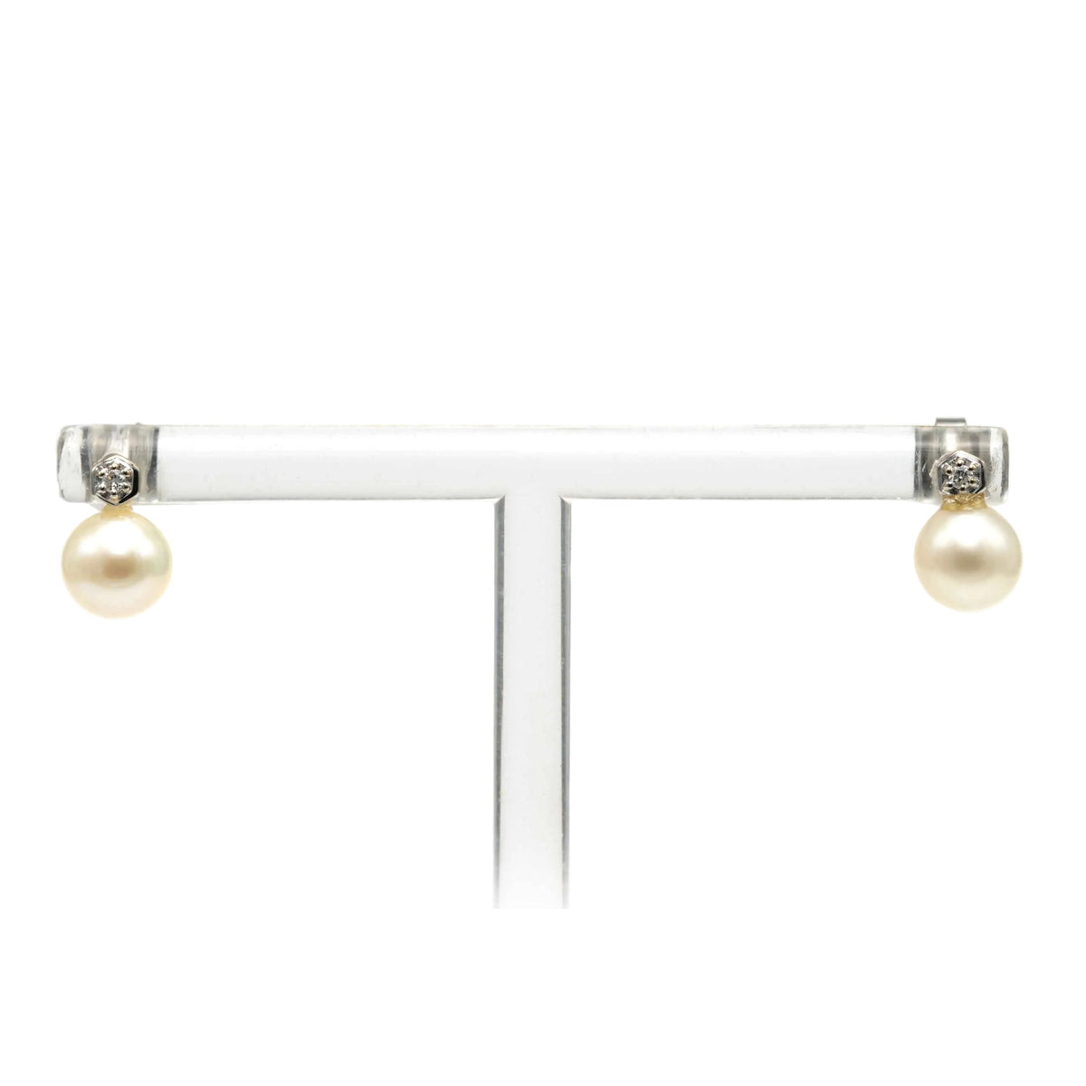 White Gold Earrings with Pearls and Diamonds