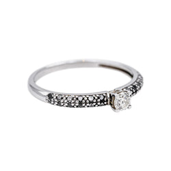White gold Solitaire Diamond Ring