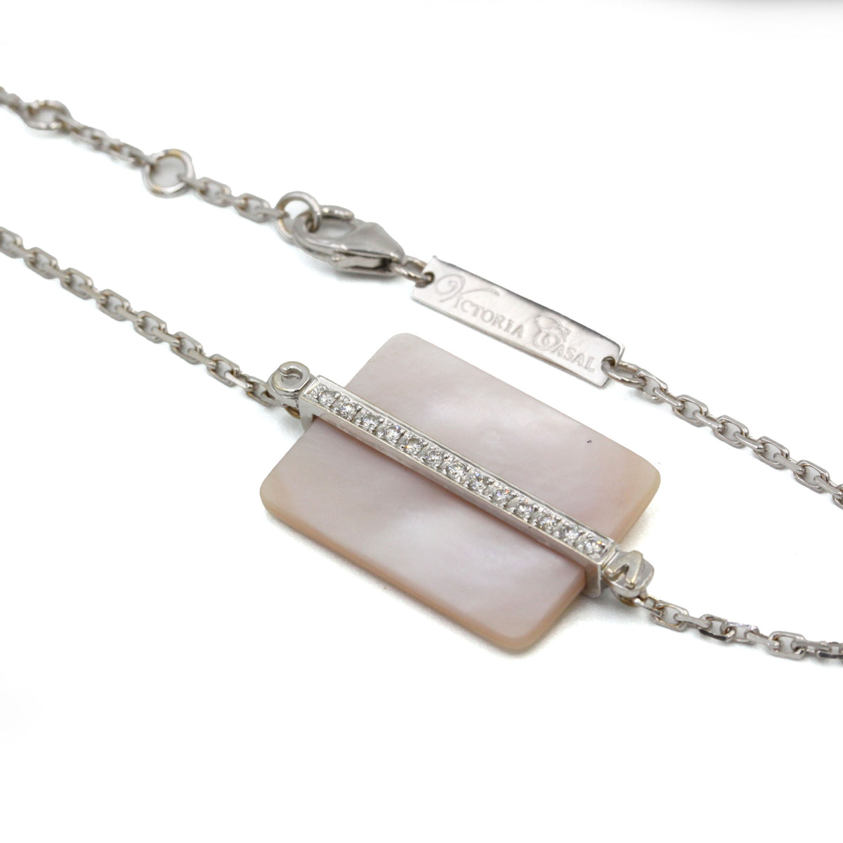 VICTORIA CASAL "Étiquette" Bracelet in white gold, Mother-of-pearl, and Diamonds