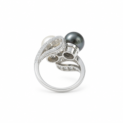 "Toi & Moi" Ring in Platinum, Pearls, and Diamonds