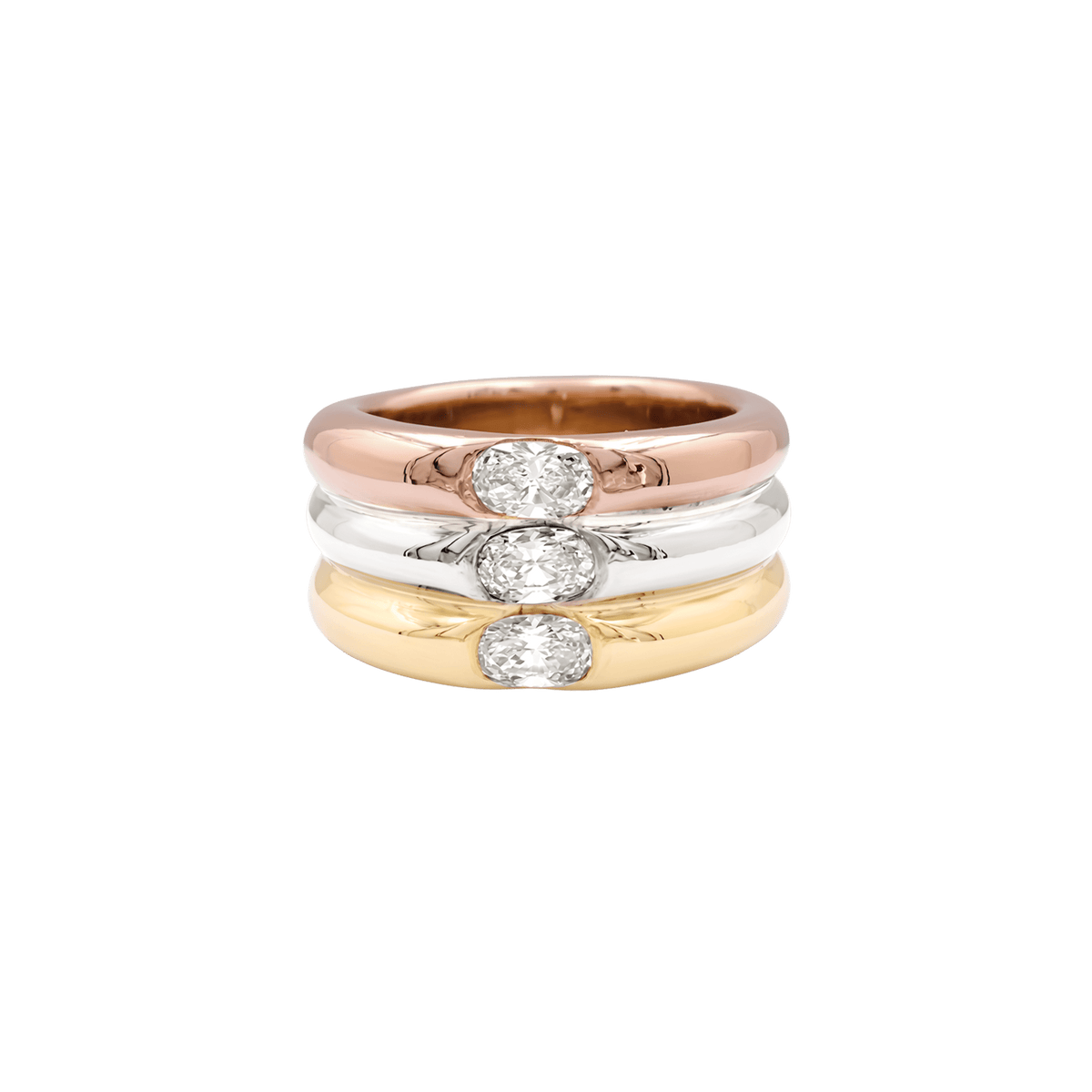 Bague Cartier, "Ellipse", trois ors et diamants.