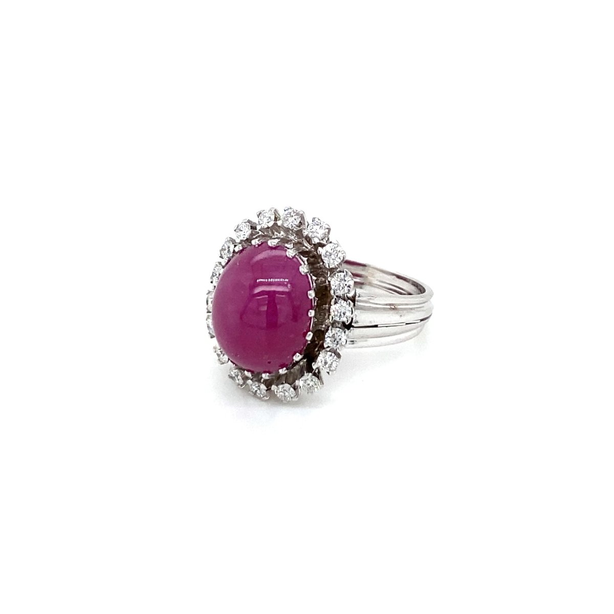 Estate 8.50 Carat Natural Ruby Cabochon Diamond Ring - Castafiore