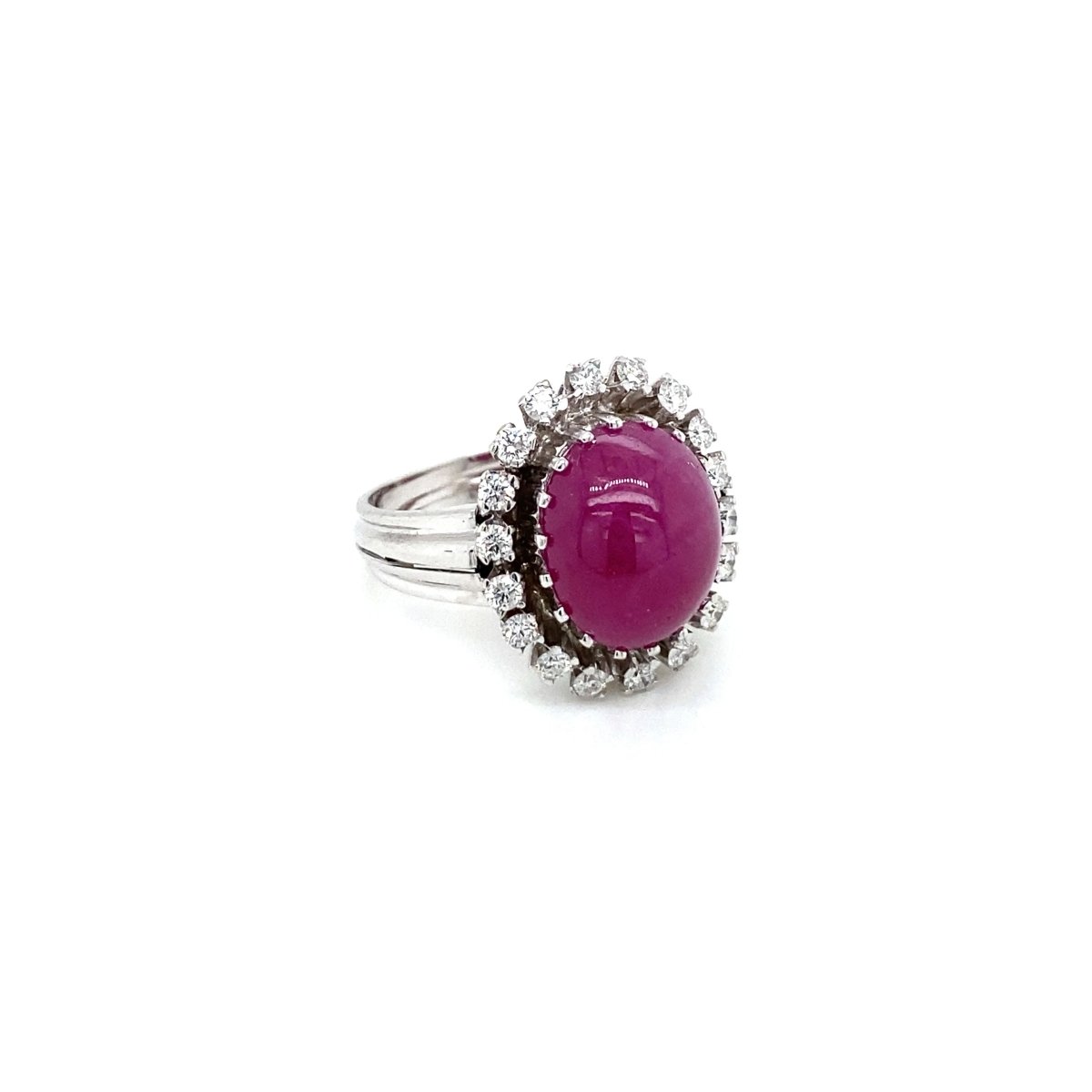 Estate 8.50 Carat Natural Ruby Cabochon Diamond Ring - Castafiore