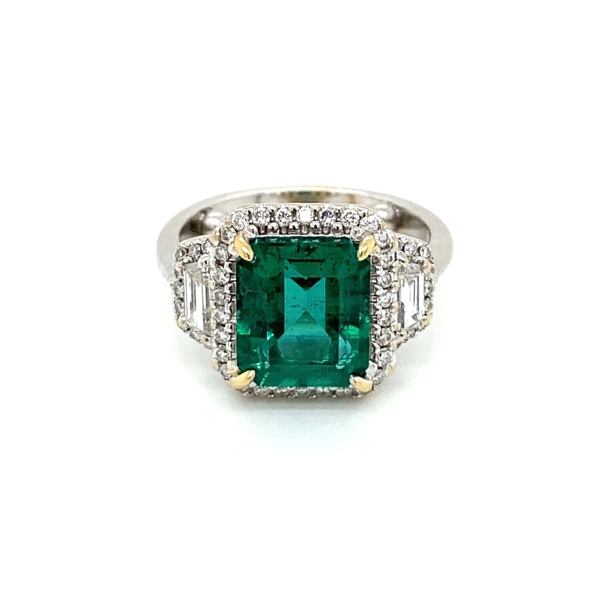 Estate Certified 3,33 Carat Natural Emerald Diamonds Gold Ring - Castafiore