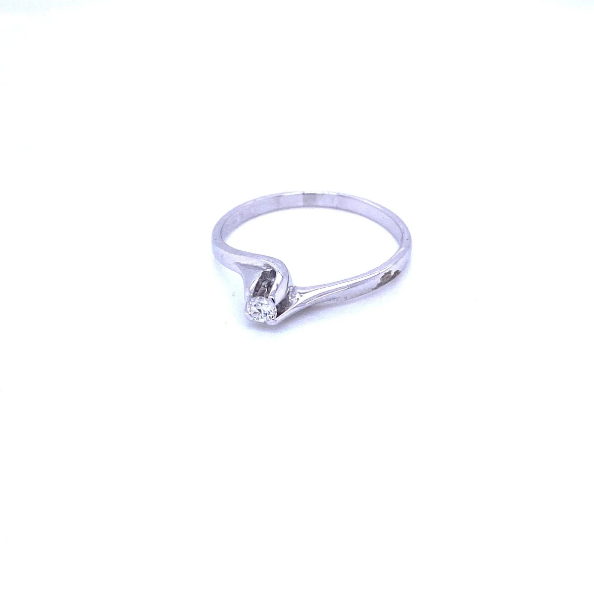 Estate Diamond Valentino Solitaire Ring - Castafiore