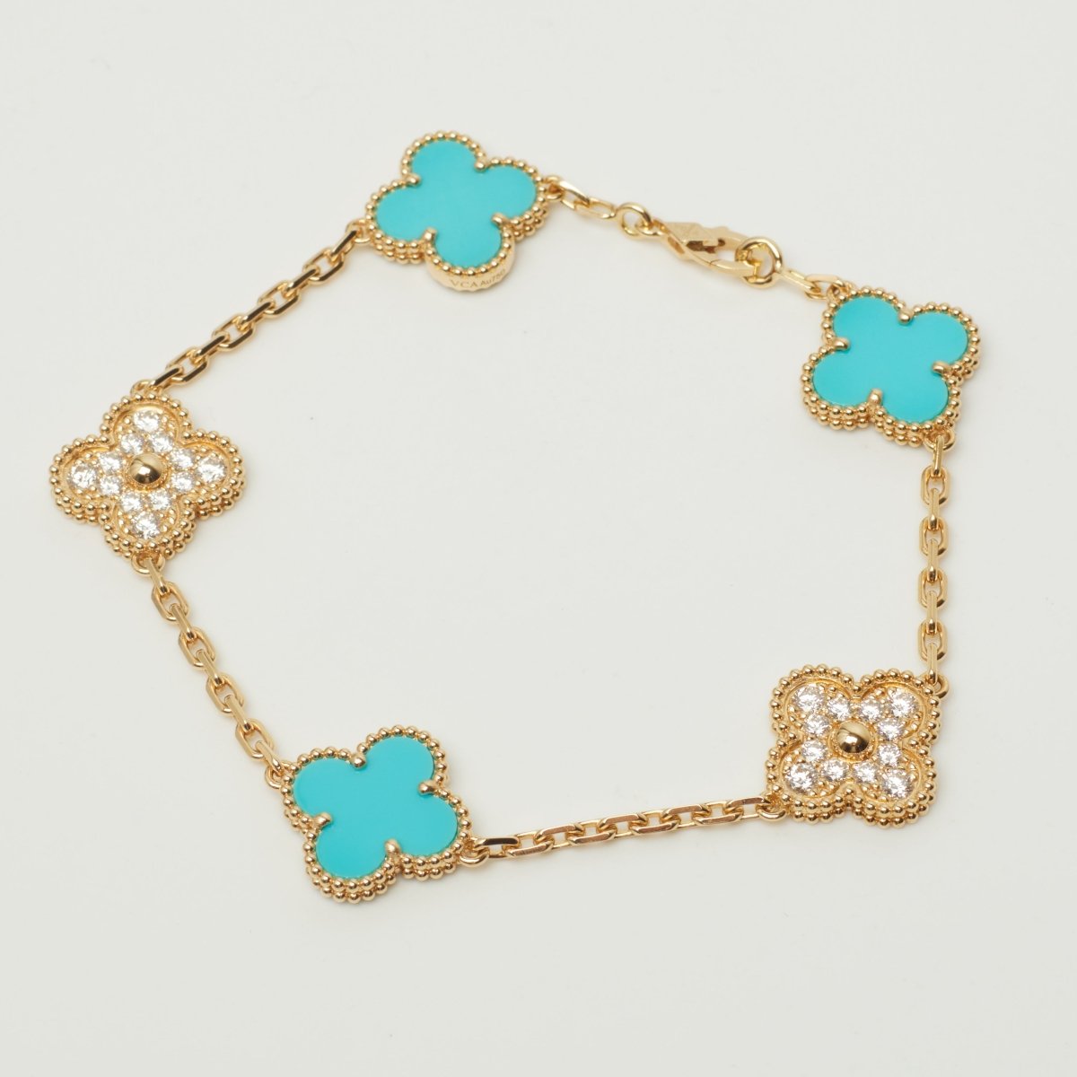 EXTRA RARE Bracelet Van Cleef & Arpels Vintage Alhambra 5 motifs turquoise et diamants - Castafiore