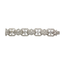 Brooch made of white gold, Platinum, and Diamonds