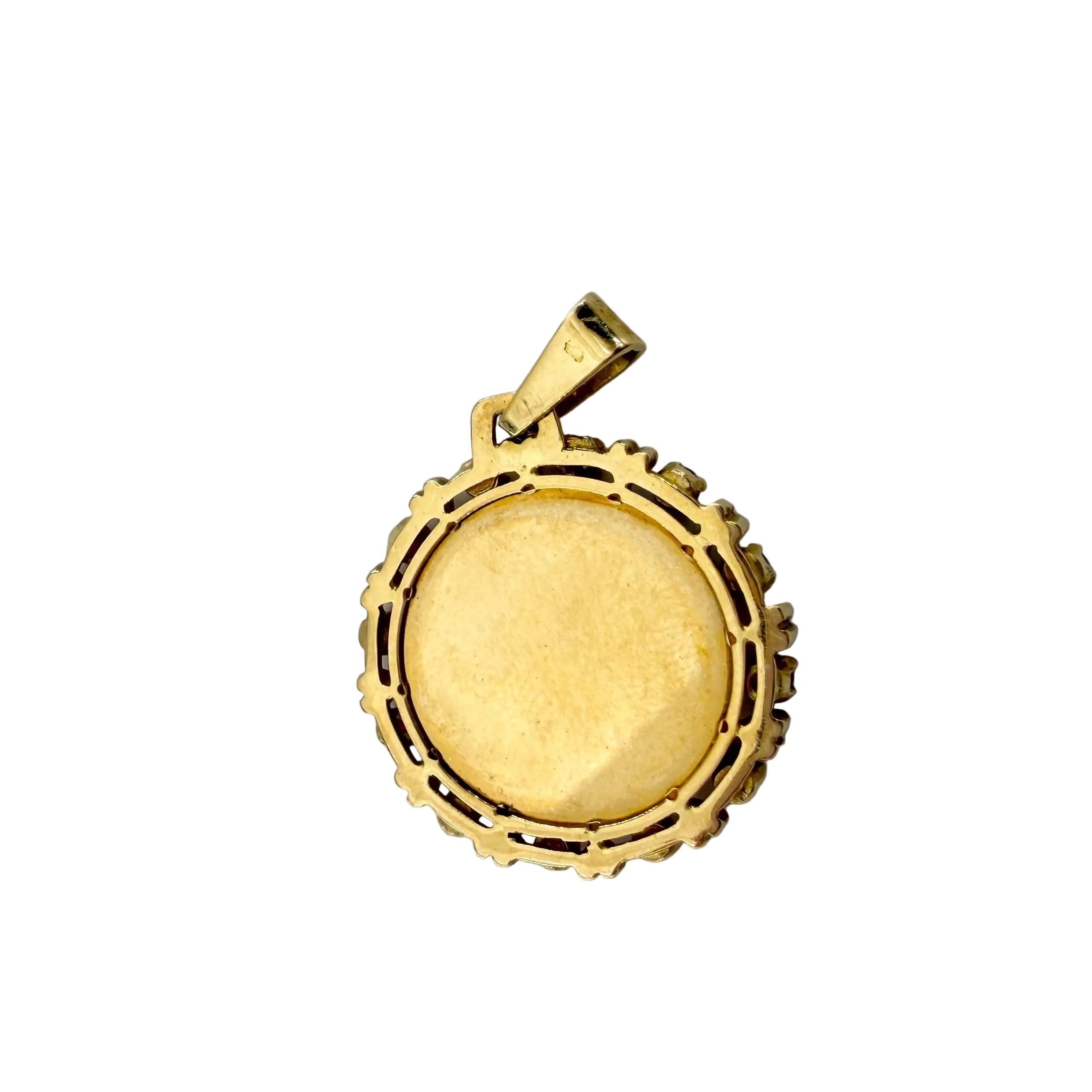 AUGIS Medal in yellow gold, rubies, and diamonds
