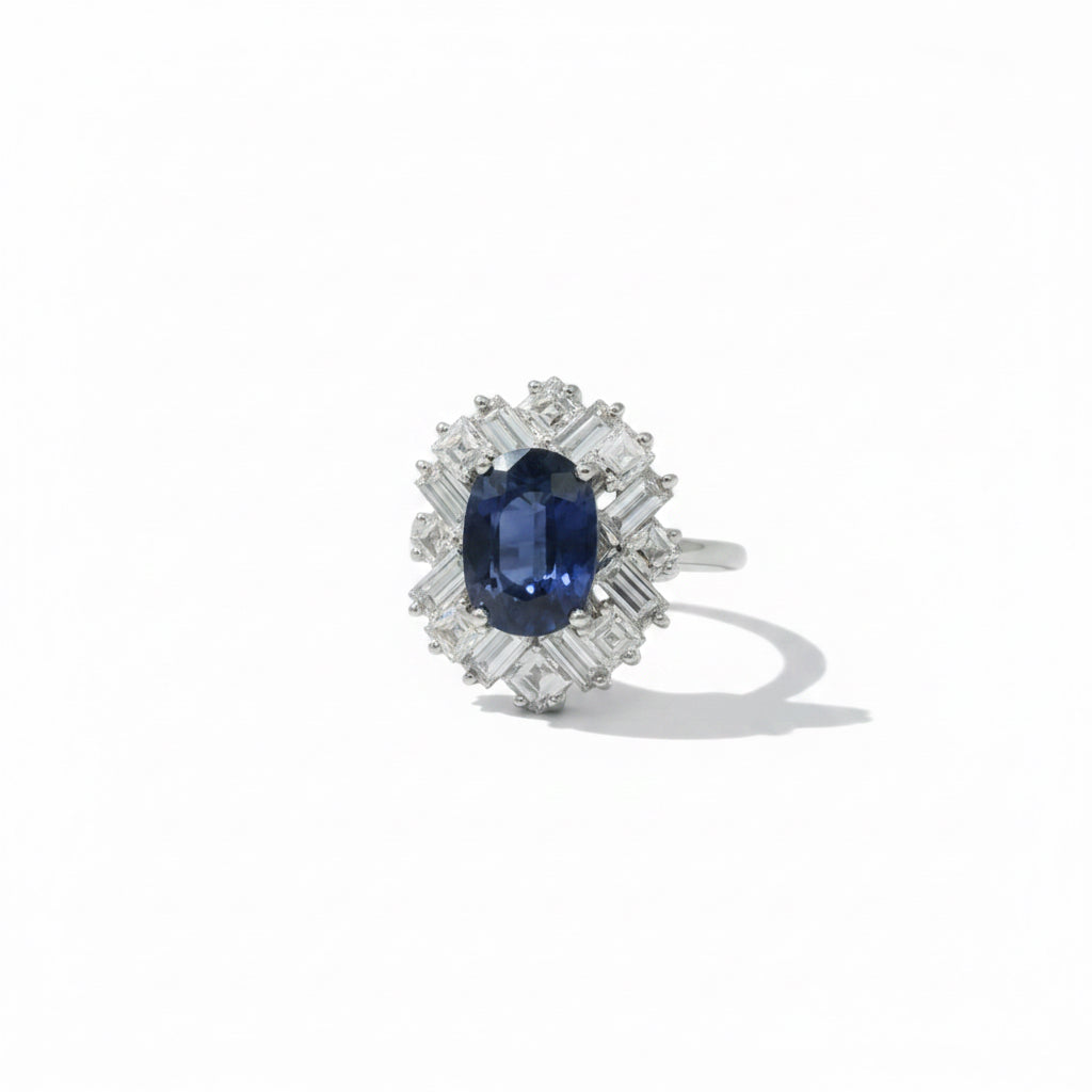 Ring Cocktail in white gold and sapphire