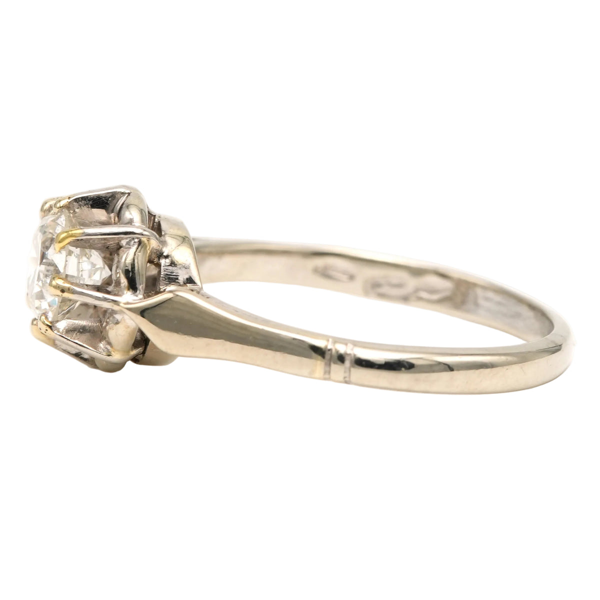 White Gold Solitaire Ring with Diamond