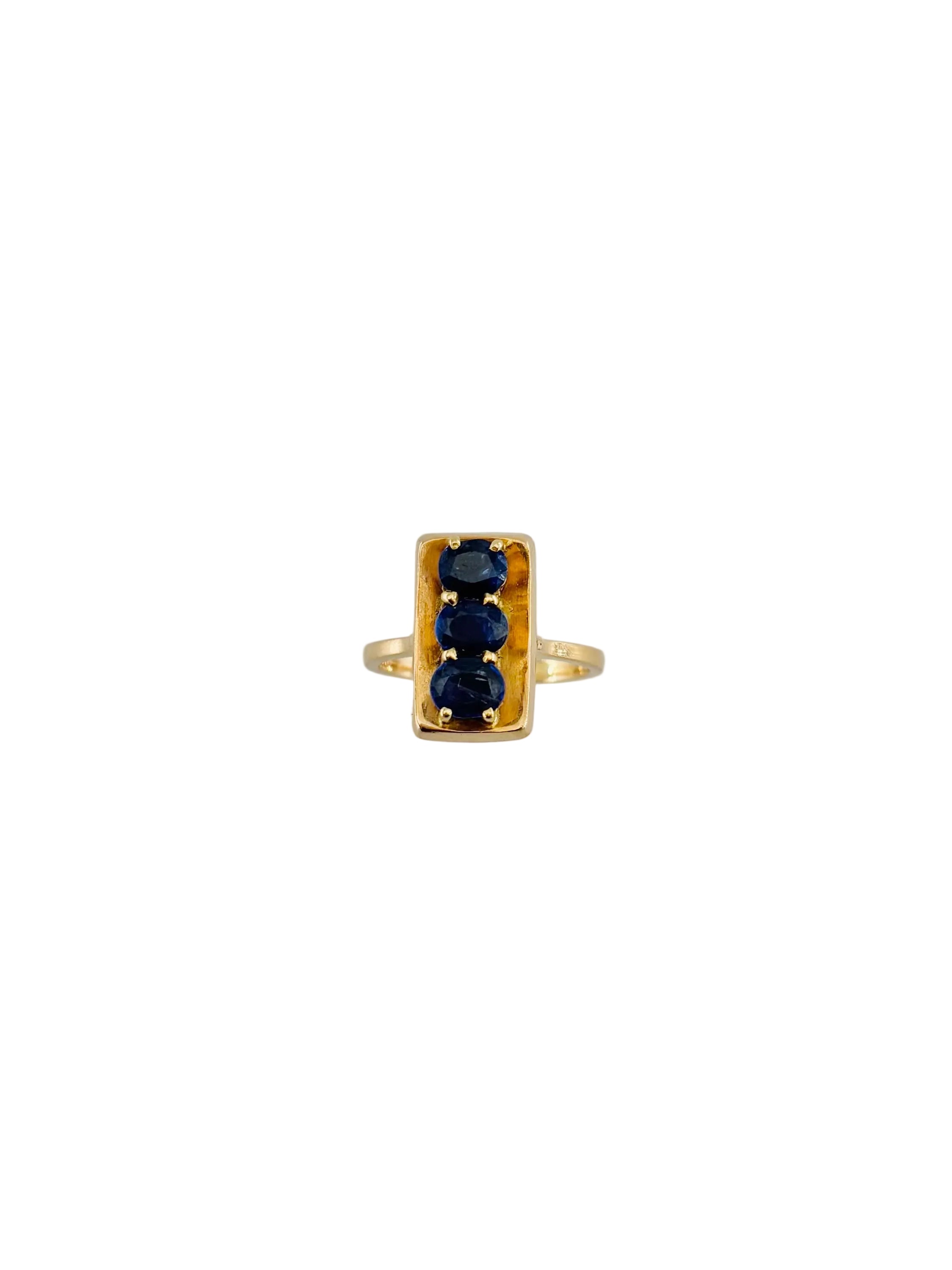Retro Ring in Rose Gold and Sapphires
