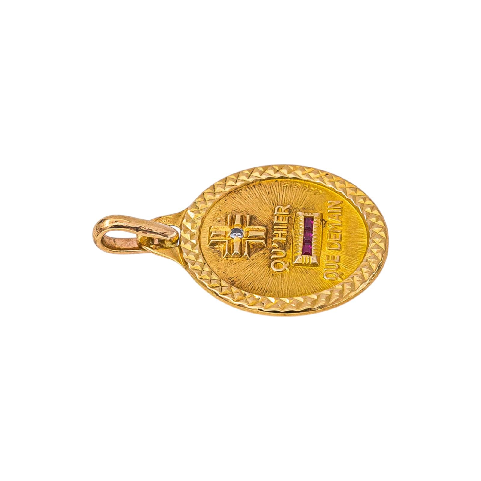 Augis Pendant Medal "Medal of Love" Yellow gold Ruby