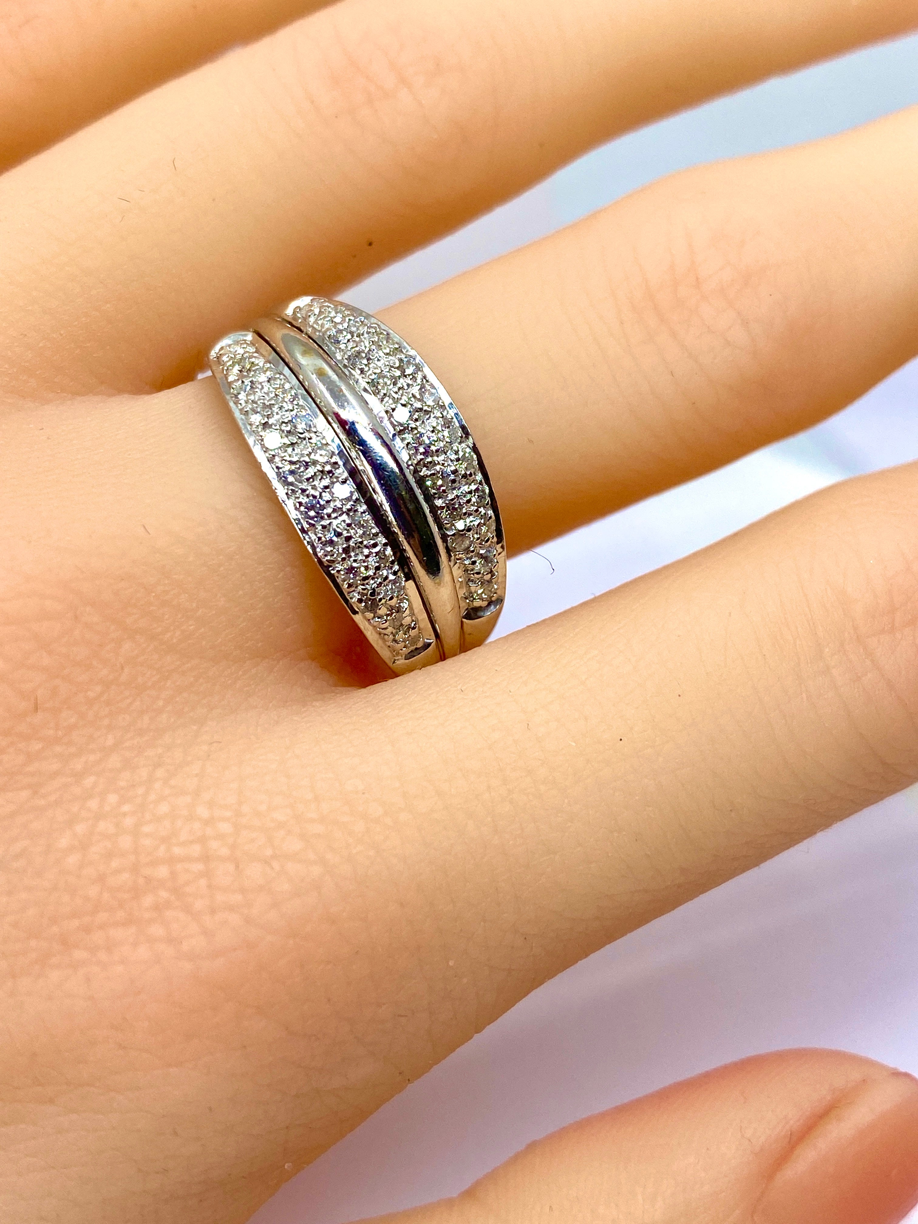 Bague Jonc en or et diamants
