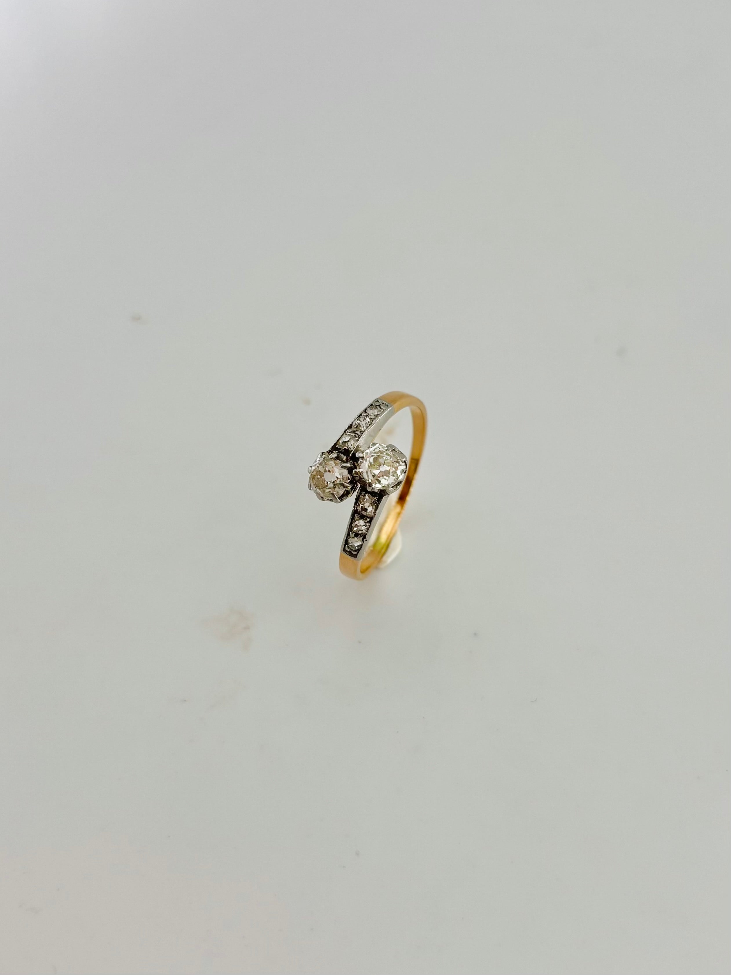 "Toi et Moi" Ring in Platinum, Yellow gold, and Diamonds