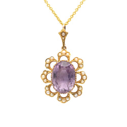 Yellow gold pendant with pearls and amethysts