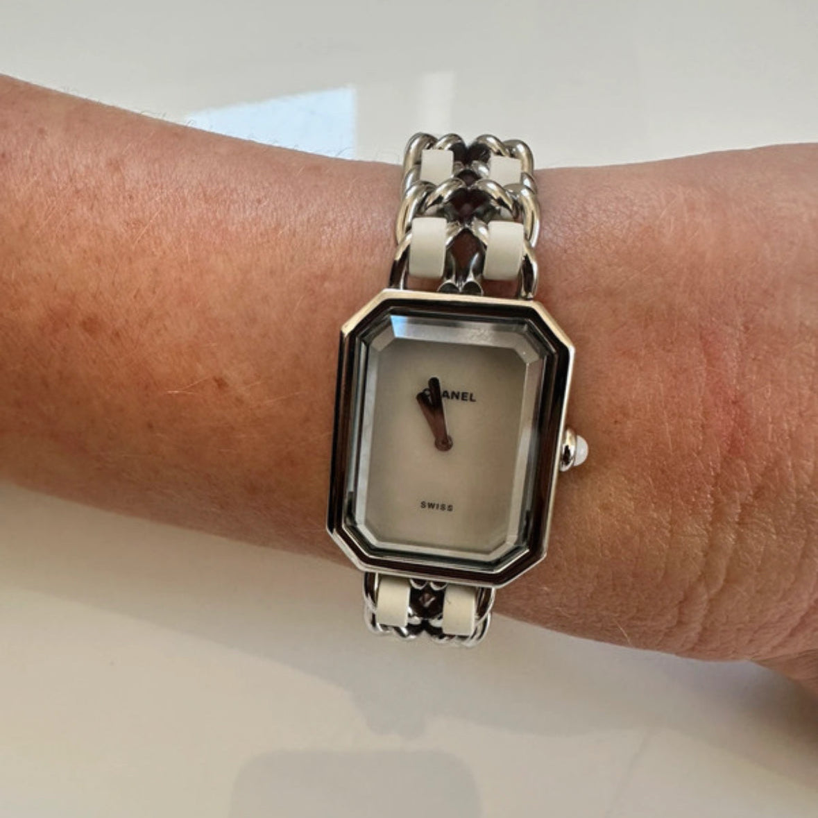 Watch Chanel Première in steel and leather XXL