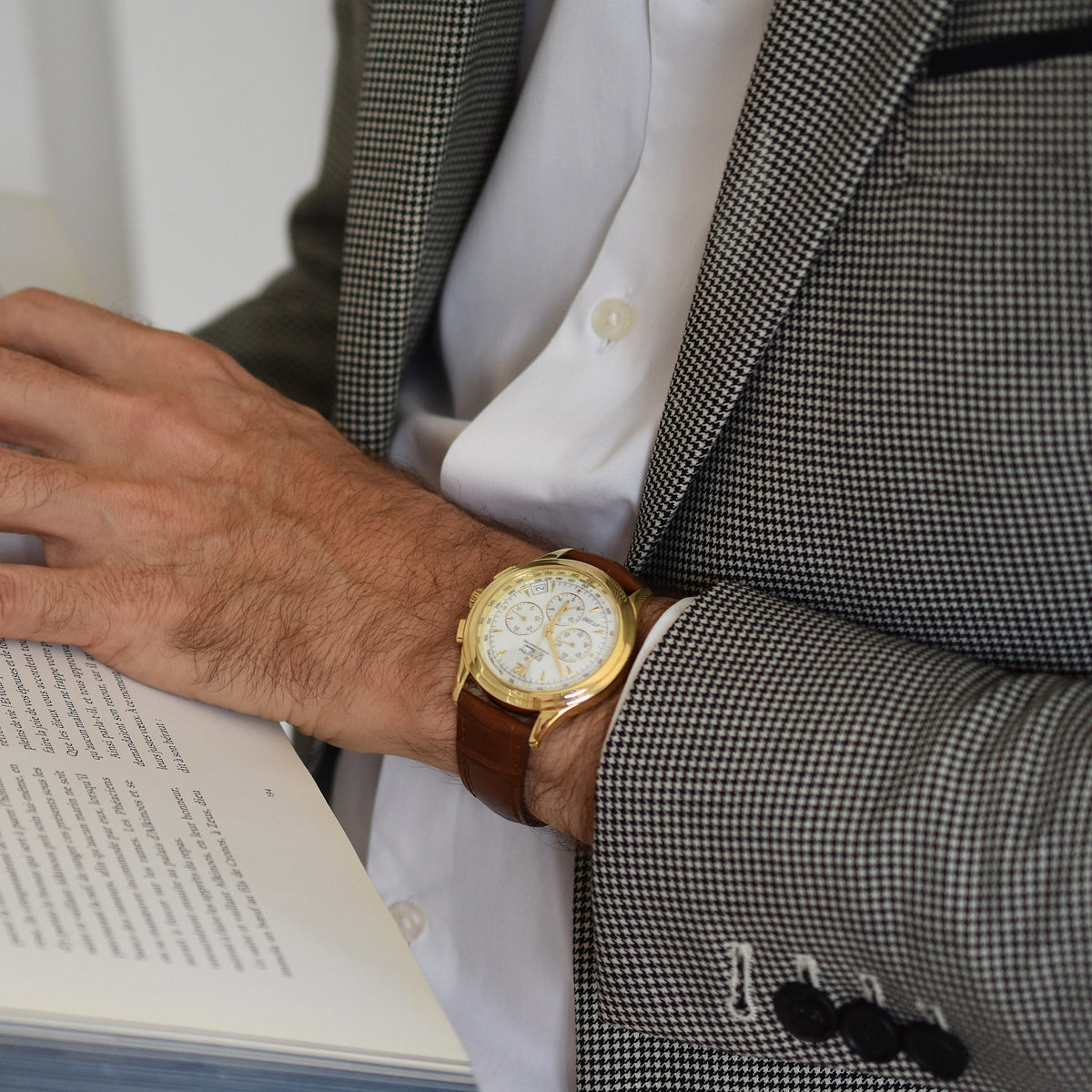 ZENITH "El Primero" Watch in Yellow gold and Leather