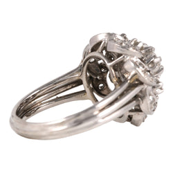 Marguerite Ring in White Gold and Diamonds
