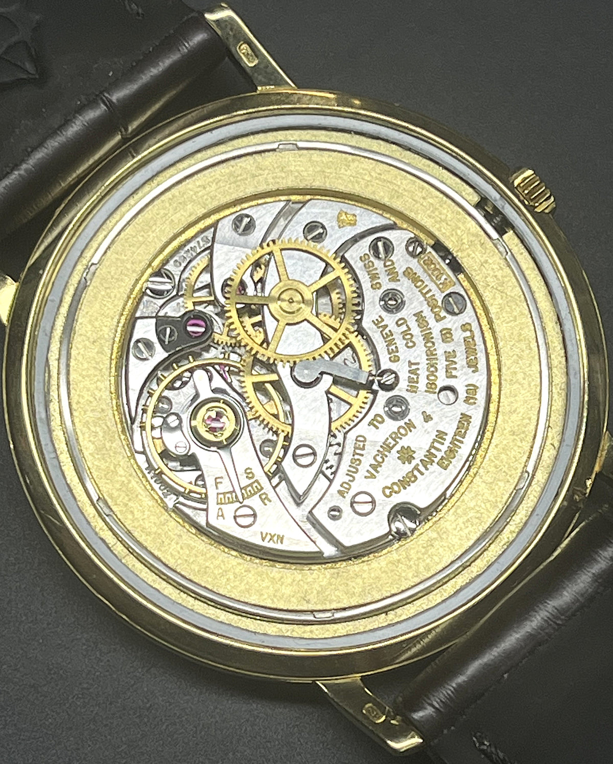 VACHERON & CONSTANTIN watch in yellow gold and leather