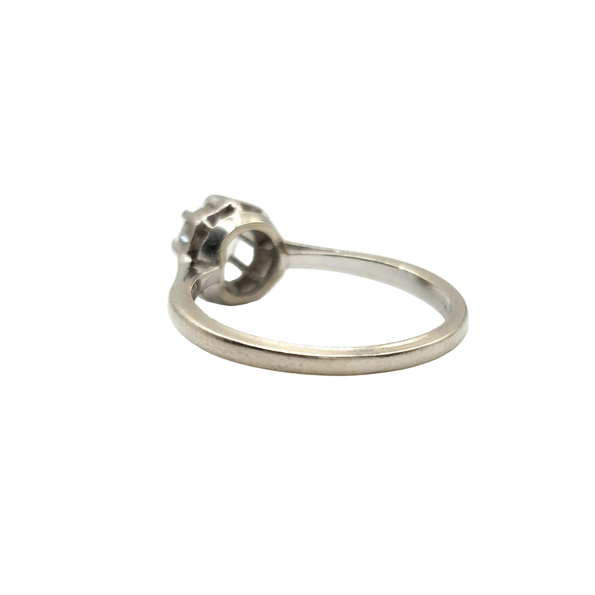 White Gold Solitaire Ring with Diamonds