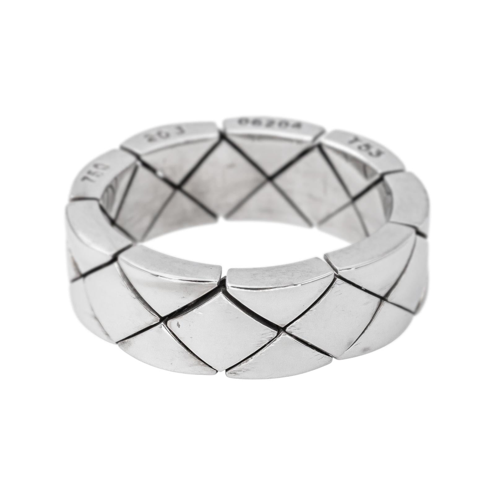 Chanel Coco Crush Ring in White gold