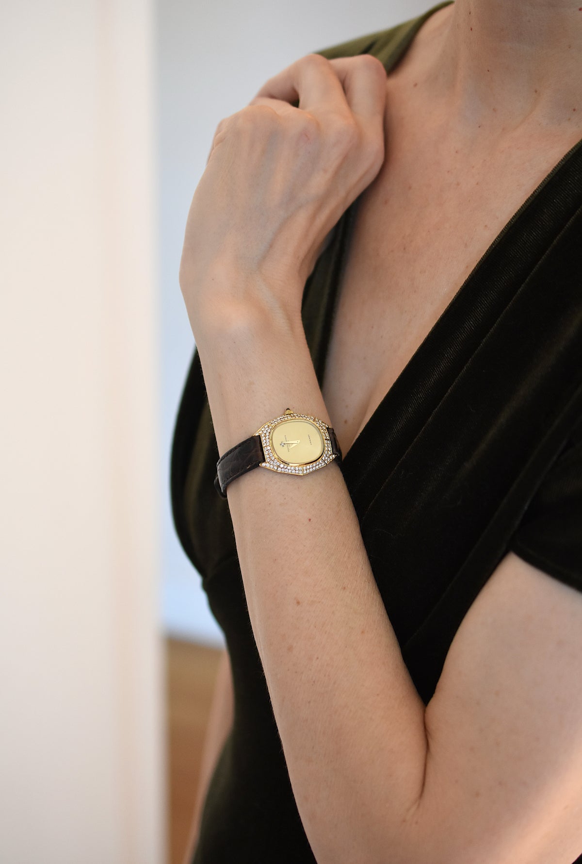VACHERON CONSTANTIN Watch for CHAUMET in yellow gold, leather, and diamonds