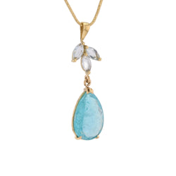 Yellow Gold and Aquamarine Pendant