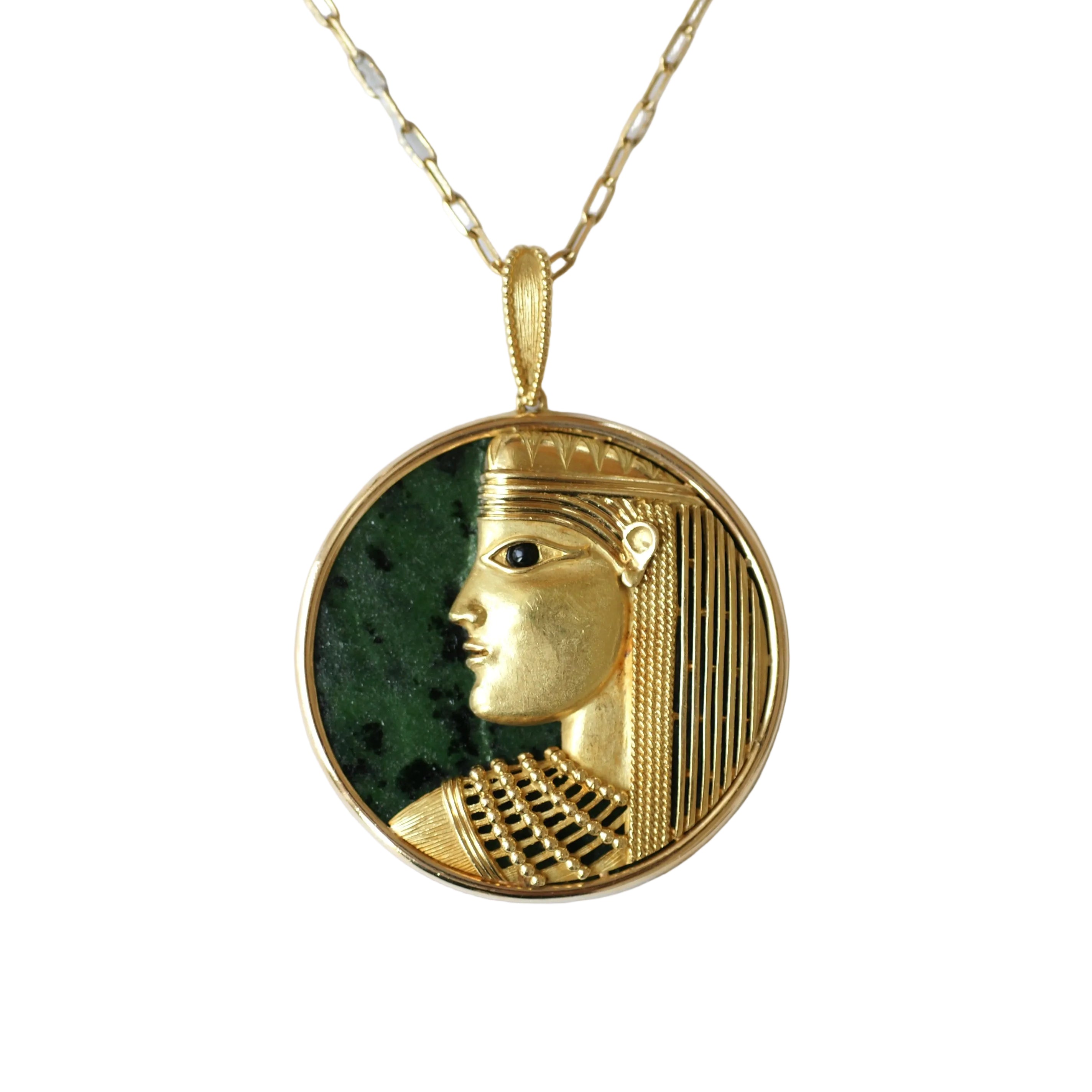 JEAN & PIERRE BELLIN Pendant in Yellow Gold and Jade