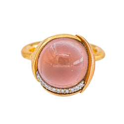 Ole Lynggaard Lotus Ring in Yellow gold with Rose Quartz