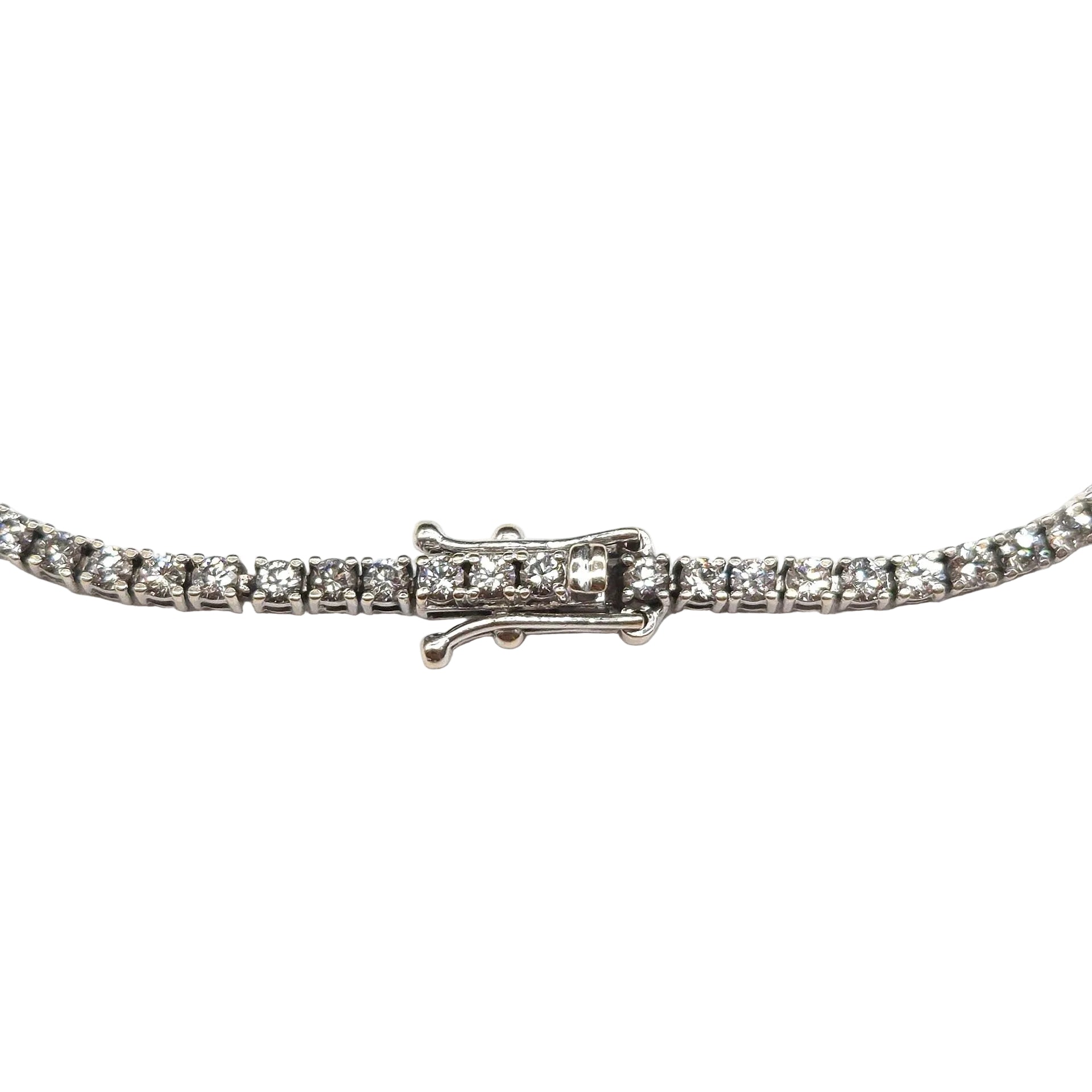 "Ligne" Bracelet in White Gold and Diamonds