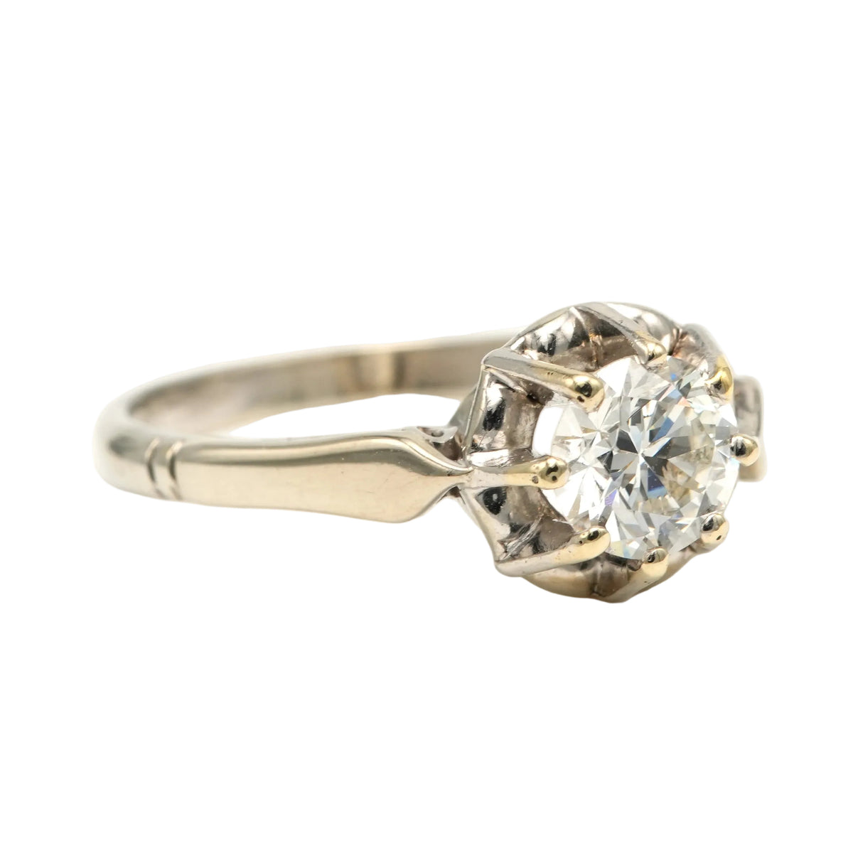 White Gold Solitaire Ring with Diamond