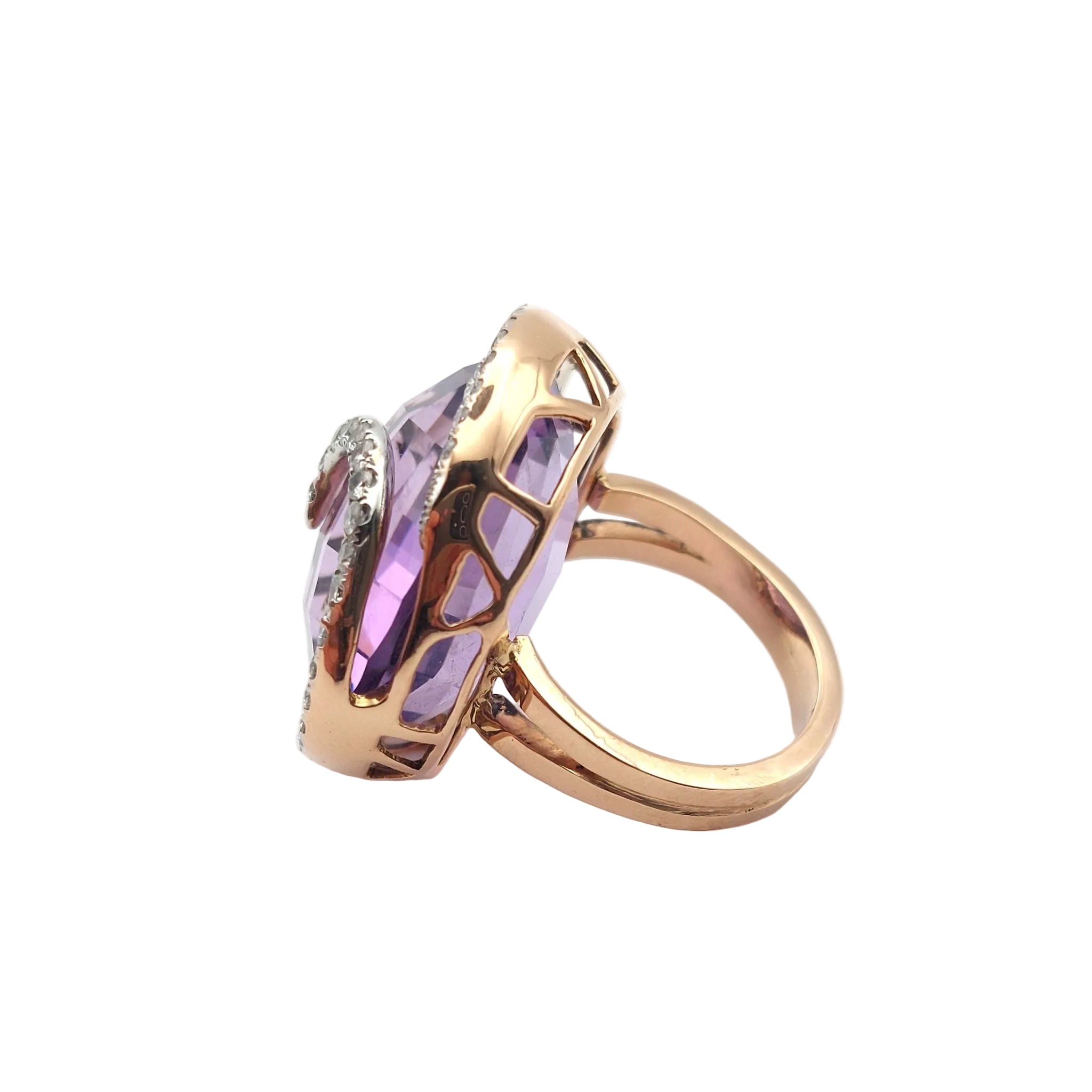 Cocktail Ring in White gold, Rose gold, Amethyst and Diamonds