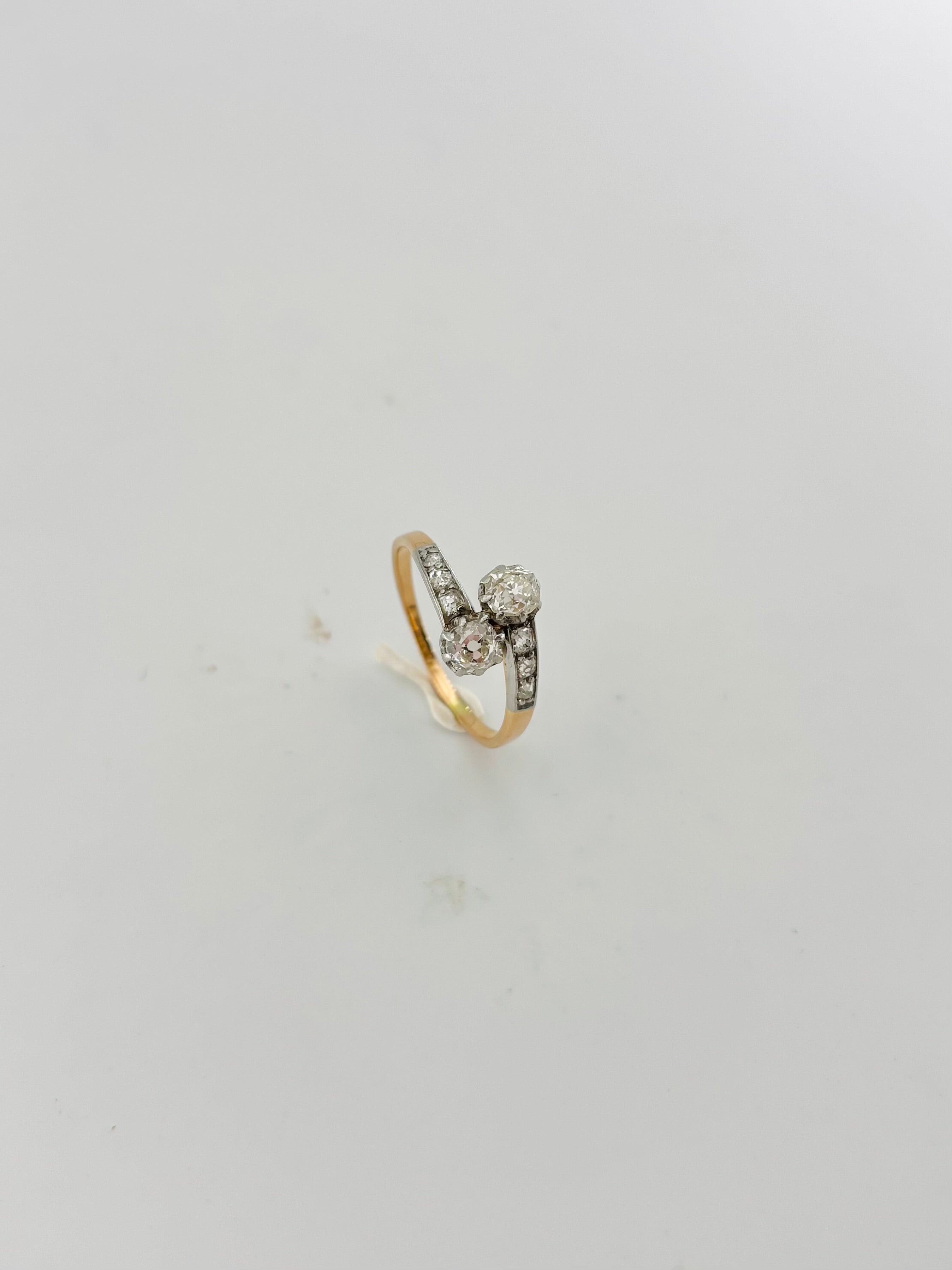 "Toi et Moi" Ring in Platinum, Yellow gold, and Diamonds