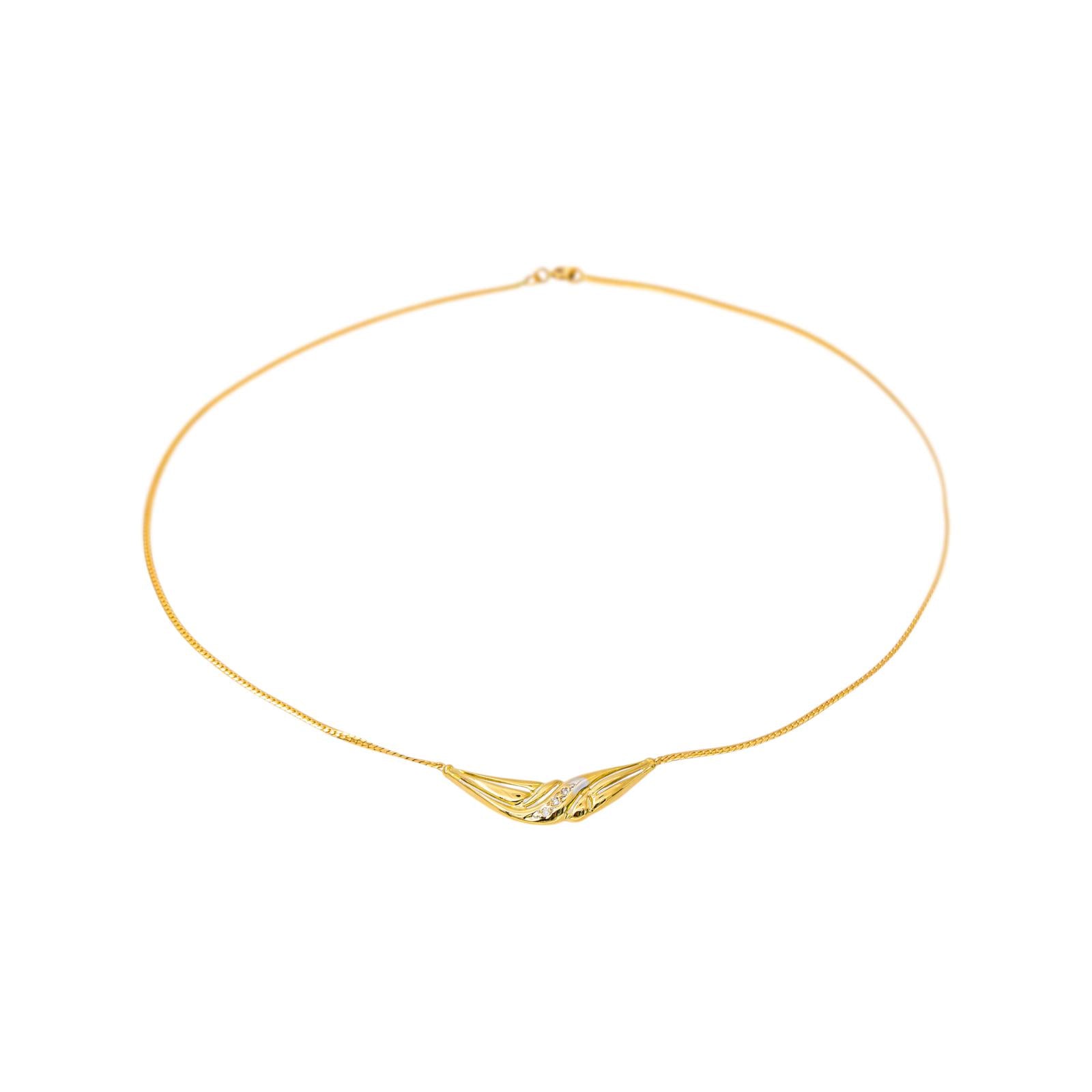 Yellow Gold English Link Necklace with Diamonds