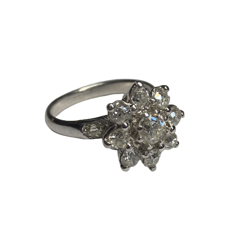 Marguerite Ring in Platinum and Diamonds