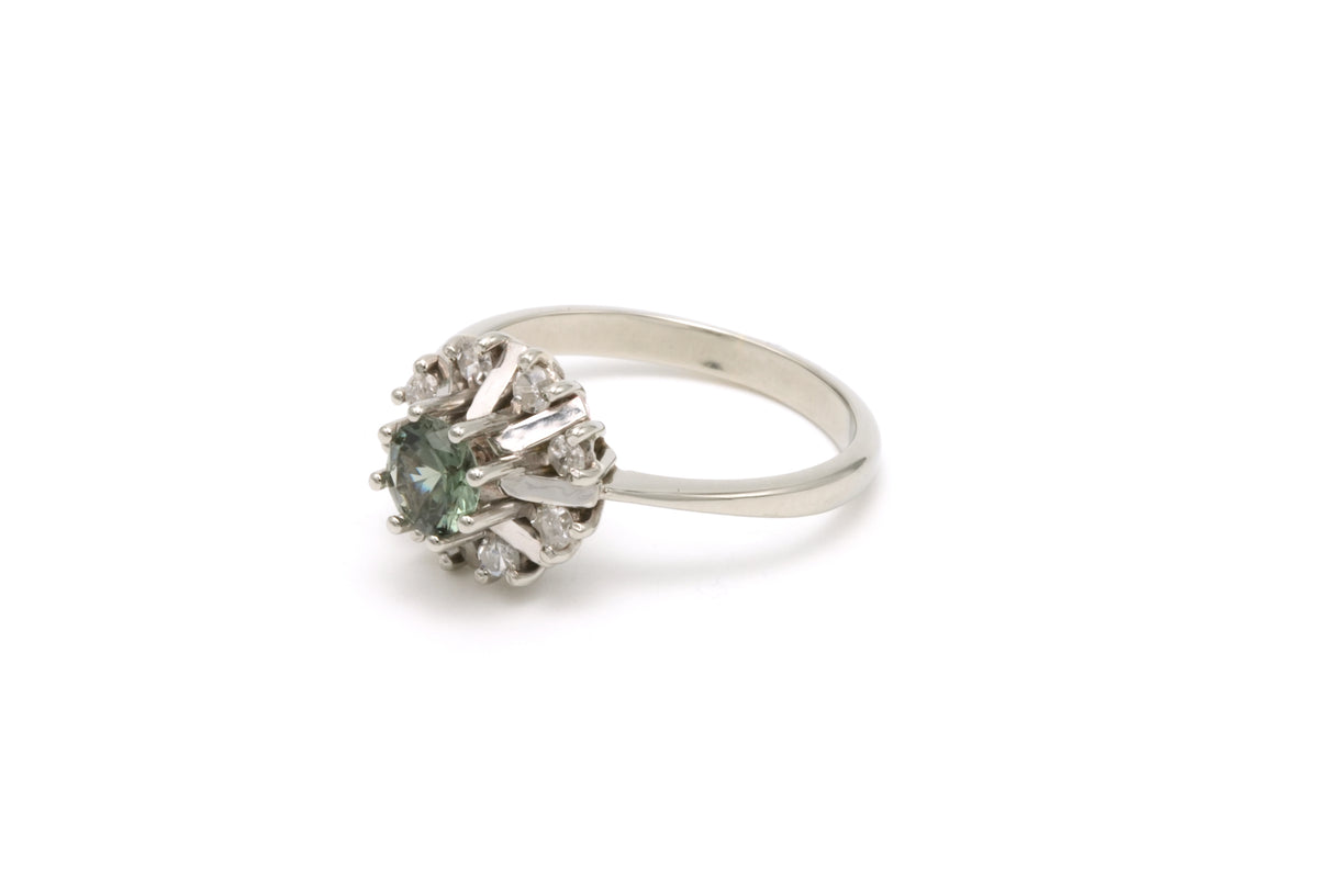 Bague Marguerite en or blanc, tourmaline et diamants