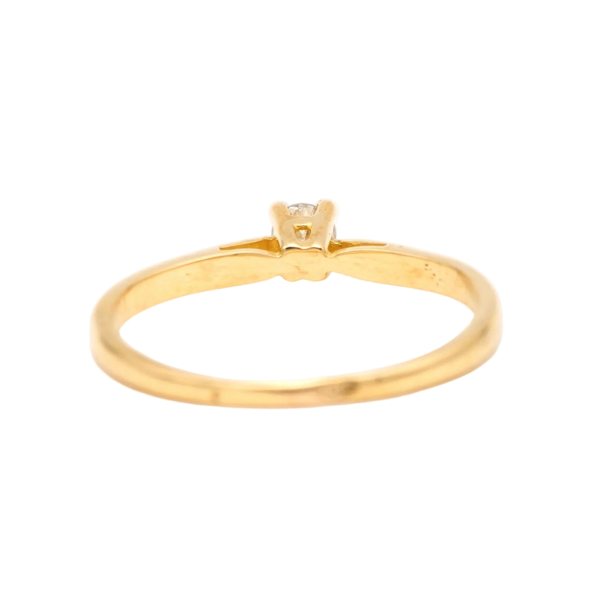 Yellow Gold Solitaire Ring with Diamond